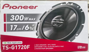 Brand new in Box Pioneer car stereo Speakers TS-G1720F & TS-G170C
