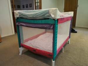 Steelcraft Portable Baby Cot / Playpen