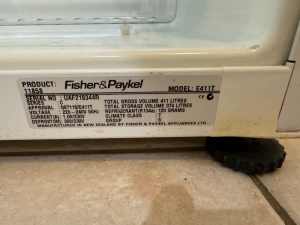 Refrigerator - Fisher Paykel - white.