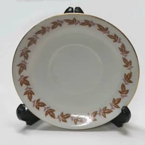 Tea Cup Plate with Gold Leaves & Pink Seeds Gold Rim Stadtlengsfeld