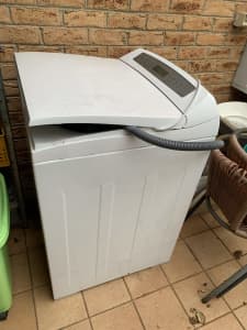 Fisher & Pykel washing machine WL80T65CW2, 8kg
