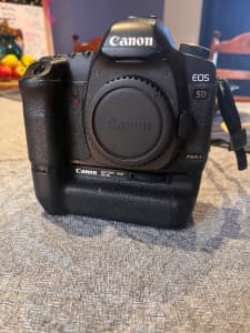 Digital Camera - Canon 5Dmkii