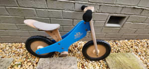 Kinderfeets balance bike in slate blue