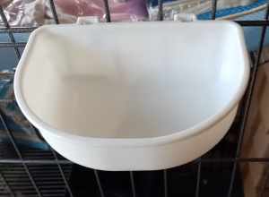 NEW HOOK ON PLASTIC BOWLS - 10 FOR $20