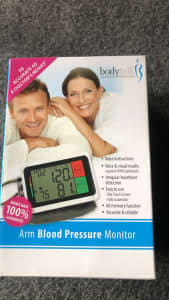 BODYTALK ARM BLOOD PRESSURE MONITOR OPENED BUT USED 1-2 TIMES