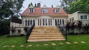 Wahroonga  big  house looking for housemate