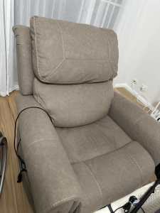 Near new recliner armchair