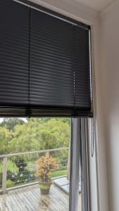 Venetian Blinds (unused, small scratches on top)