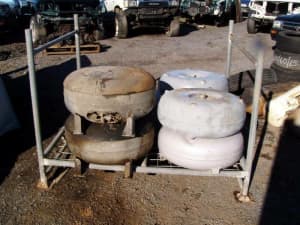 OLD LPG GAS CYLINDERS DONUT TANKS L.P.G. CHEAP !!!!!
