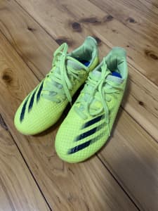 Adidas Kids Soccer Boots US 1