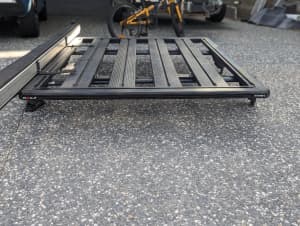 Roof racks, Roof tray, awning