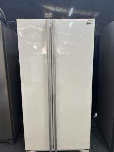 LG Side by Side Fridge Freezer 581L, 6 months warranty (stk: 28251 B)