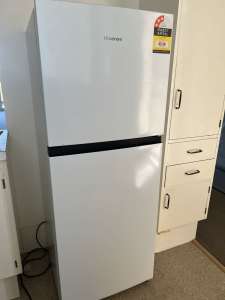Hisense fridge/freezer
