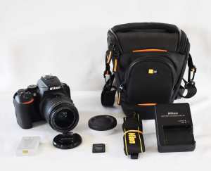 Nikon D5600 DSLR with 18-55mm Lens and bag - S/C 872