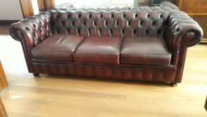 Chesterfield 3 seater leather lounge.