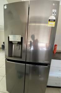 Moving sell LG fridge GF - L570PL 