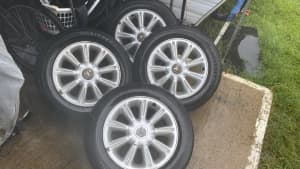 VT Holden Calais Wheels and tyres.