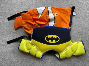 Zoggs Batman Swim vest and trunkie fish swim bag