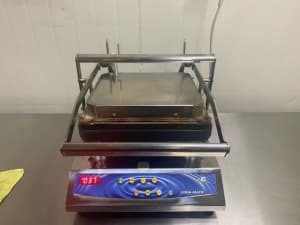 Commercial tartlet machine
