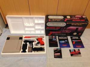 Nintendo NES Action Set GOOD CONDITION Boxed Complete