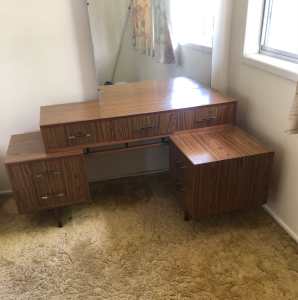 Retro Dressing Table with mirror