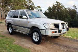 2001 Toyota Landcruiser Gxl (4x4) - 229,000 kms - Excellent Condition