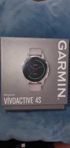 Garmin vivoactive 4s silver/grey 