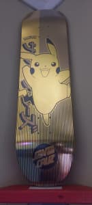 Santa Cruz x Pokemon GOLD Pikachu limited 1/50 skateboard