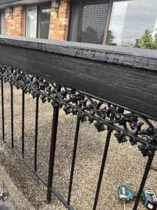 Wrought iron decorative pieces for terrace, balcony or patio