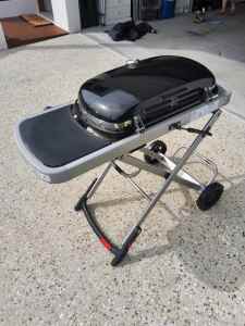 Weber Traveler Portable Gas BBQ with LOTS of ExXTRAS