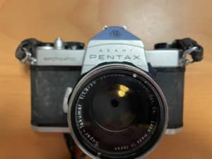 Pentax Spotmatic SP SLR camera