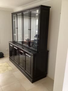 Black cabinet done in2 pack