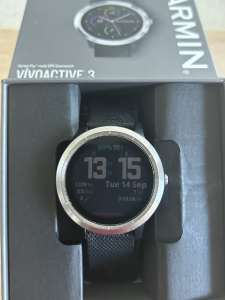 Garmin VivoActive 3 GPS Smartwatch Watch