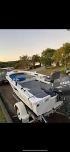 429 nomad elite tinny boat and trailer