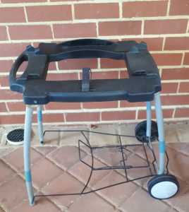 Weber Q Collapsible Stand