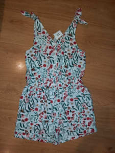 Gorgeous girls jumpsuit. Size 14. Brand new