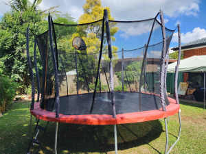 XL Vuly Trampoline with Basketball hoop & brand new shade cover.