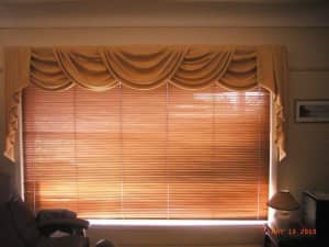 Curtain /Swag/Pelmet window enhancer