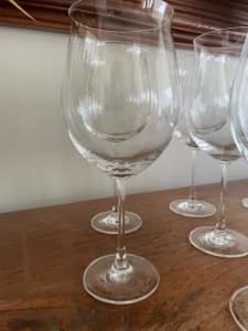 8 x large Eisch wine glasses