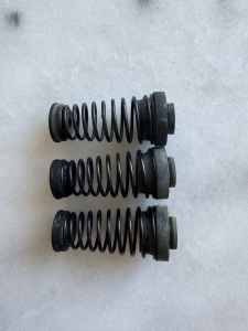 Linn turntable suspension springs
