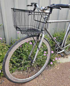 Single Speed Front Basket - bike included - med/large
