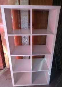 White 8 cube bookshelf