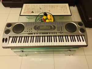 Casio Digital Piano WK-1800