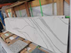 quartz engineered stone benchtop vanity countertop 2300*500*h20mm
