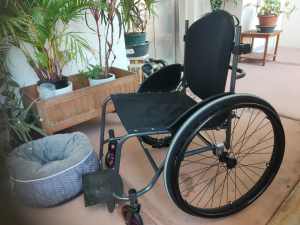 KIS Getabout Manual wheelchair