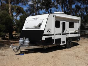 Snowy River 17ft caravan 2022, perfect condition, very low kms