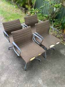 4 x original Eames Aluminium Group Side Chair