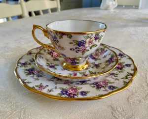 bone china royal albert 1940s - english chintz cup saucer and plate s