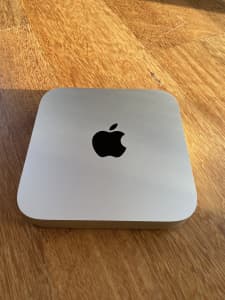 99% new Mac Mini(M1 chip)