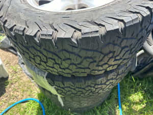 Toyota prado wheels an tyres